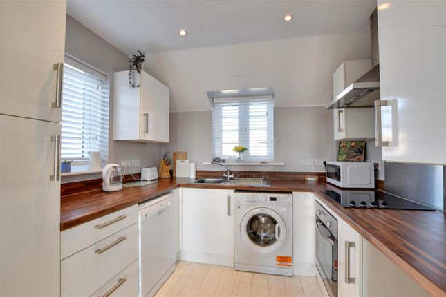 15, Baker Way, Camber, Rye photo 4