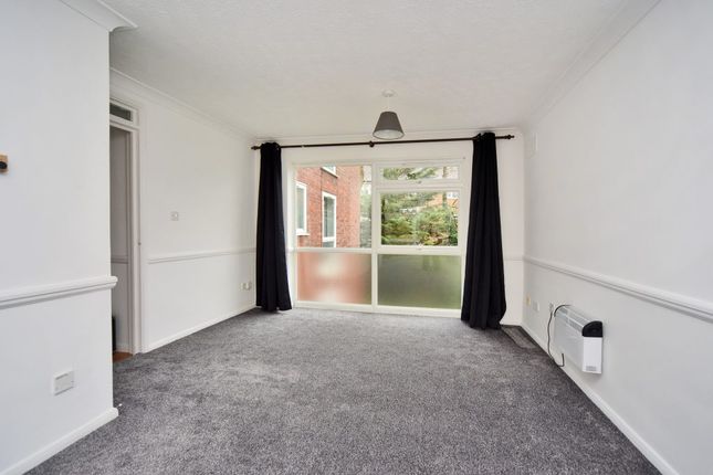 Fulmer Court, Berrylands Road, Surbiton photo 2