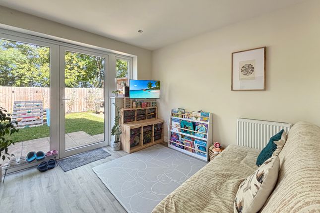 48, Deacon Drive, Cambridge photo 2