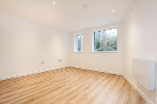 Apartment 103,, Number One Bristol, Bristol photo 3