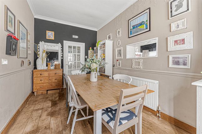 81, High Road, Watford photo 4