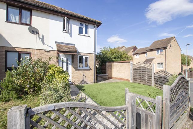 End terrace house for sale in Jacksons Drive, Cheshunt, Waltham Cross