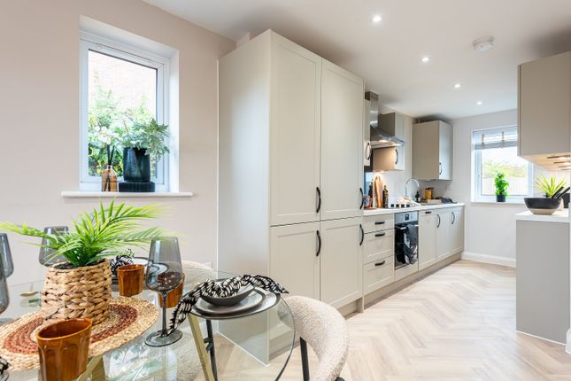BDW Cambs Darwin Green Bh Stambourne Special Sh Kitchen