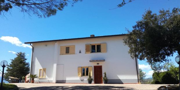 Detached house for sale in Teramo, Teramo, Abruzzo, Te64100