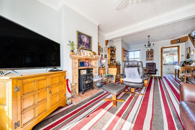 31 Church Road, Chichester photo 2