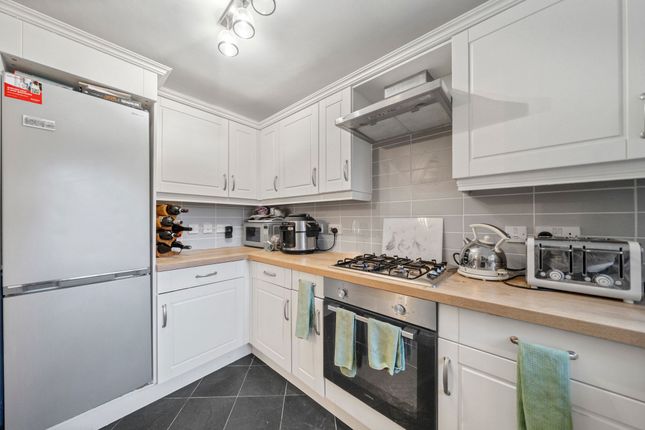 3 Millbrook Close, Warrington photo 3