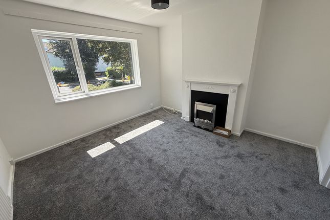 16, Uxbridge Drive, Plymouth photo 2