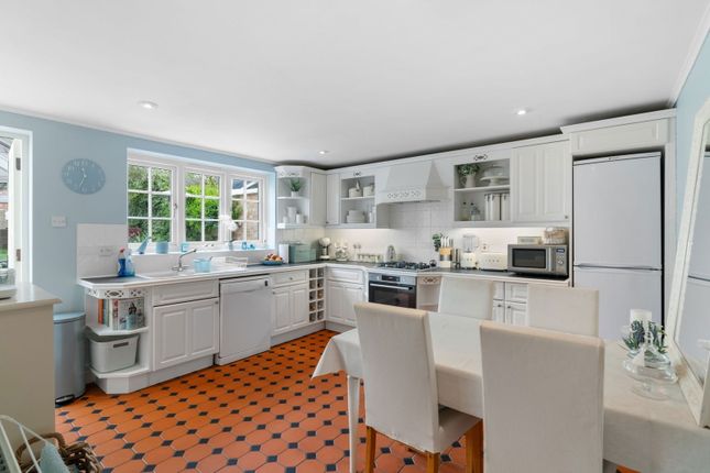 Yew Cottage, Saffron Walden photo 2