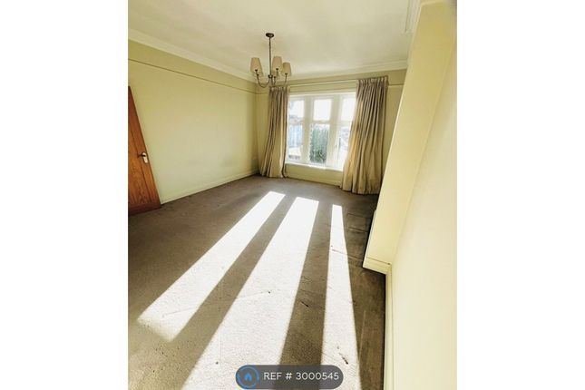 A Pencisely Road First Floor Flat, Llandaff, Cardiff photo 3