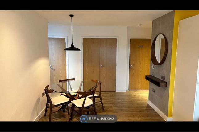 Flat to rent in Oculus House, Barking