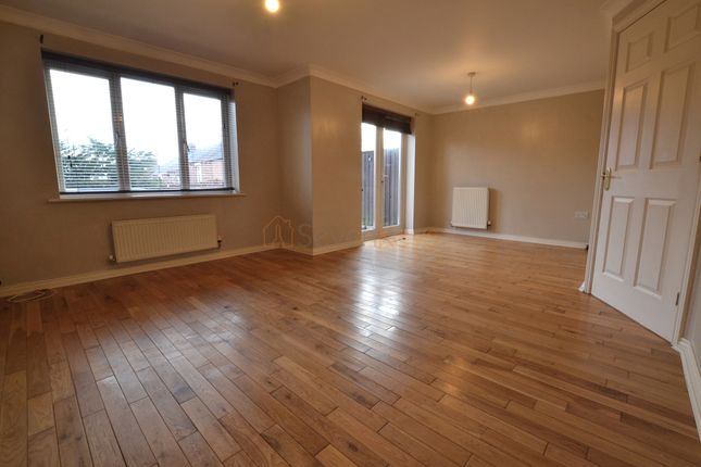 4 Rosecroft, County Durham photo 3