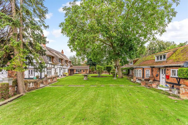 Country house for sale in School Lane, Weston Turville, Aylesbury HP22