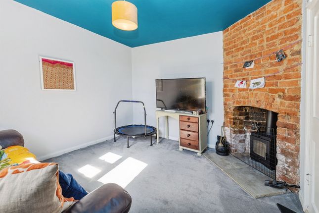 2, Westholme, Louth Road, Market Rasen photo 4