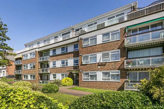 Flat for sale in Chesterfield Lodge, Church Hill, Winchmore Hill
