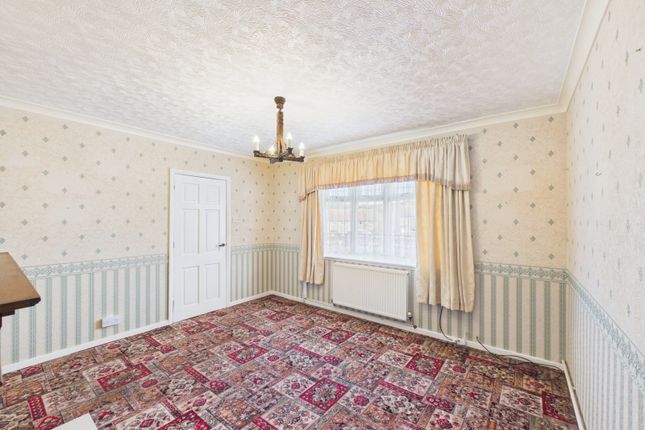 40, Birch Avenue, Whitby photo 4