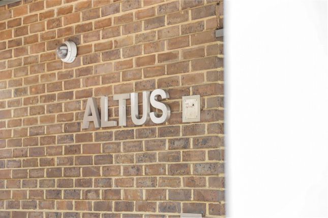Flat 36, Altus House 335-337,, Bromley Road, London photo 2