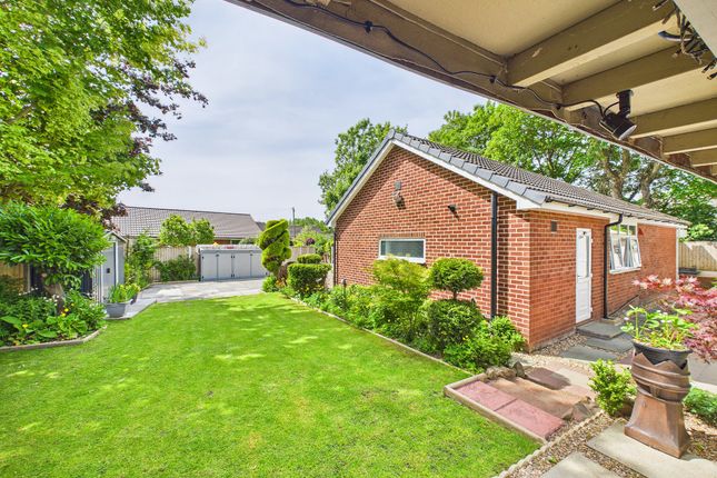 18, Green End Lane, St Helens photo 3