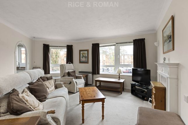 Flat 12 Riverstone Court, Queen Elizabeth Road, Kingston Upon Thames photo 2