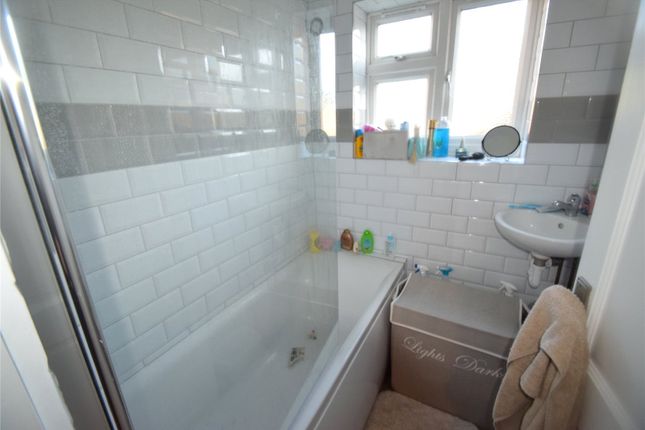 54, Clewer Hill Road, Berkshire photo 4