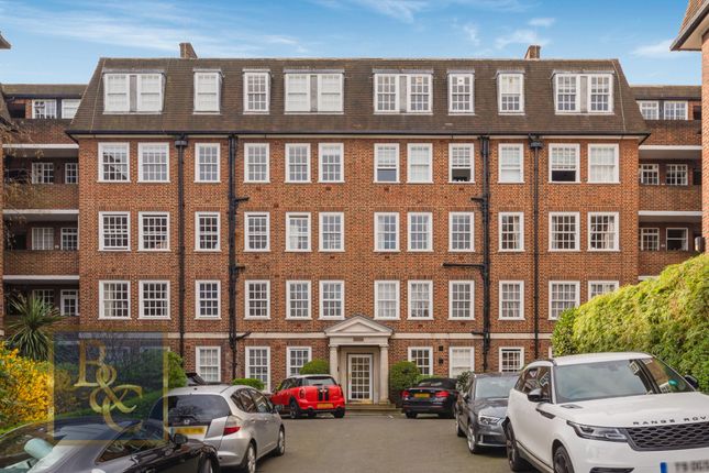 Flat for sale in Prince Arthur Road, Hampstead
