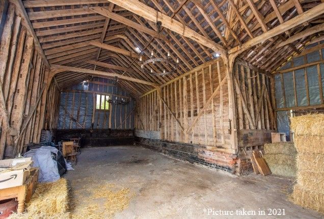 The Barn, Upper Langdales, Ipswich photo 4