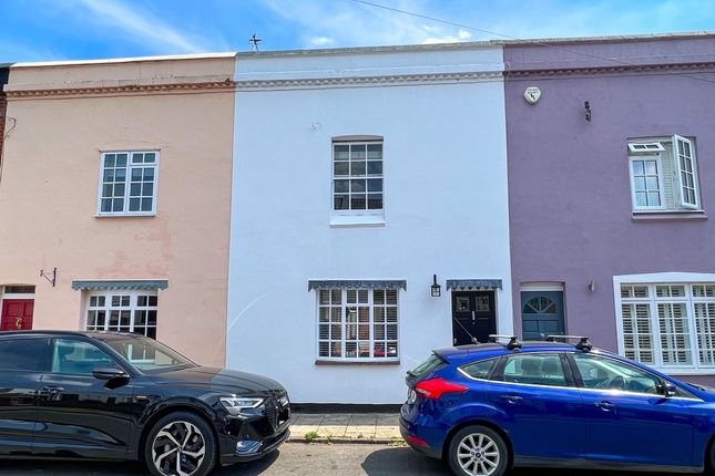 2-bed house on Bell Road, East Molesey, £670,000