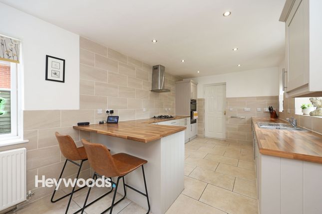 35 Fair-Green Road, Newcastle photo 3