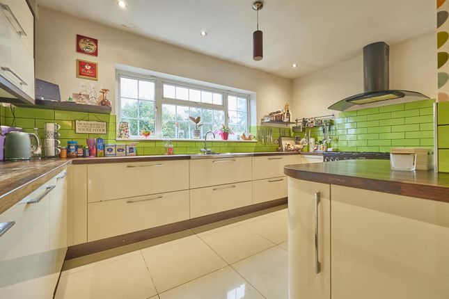 190, Ashby Road, Hinckley photo 2