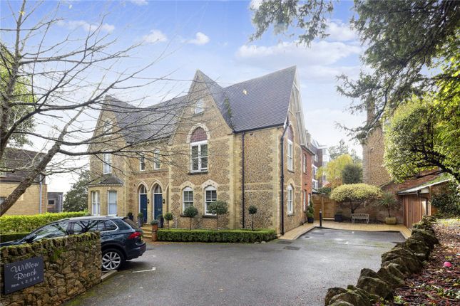Thumbnail Flat for sale in Hitherbury Close, Guildford, Surrey