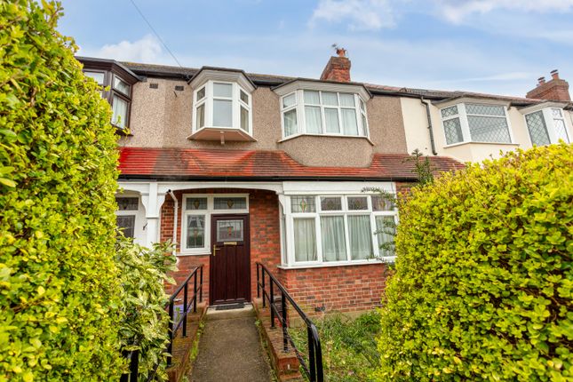 Thumbnail Terraced house for sale in Northway, Morden