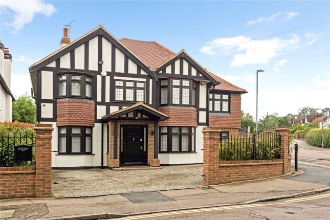 Thumbnail Detached house for sale in Brook Road, Loughton, Essex