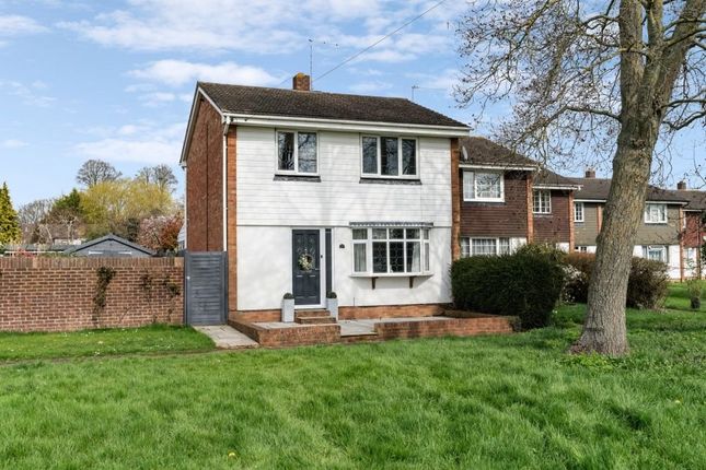 Thumbnail Semi-detached house for sale in Farmers Way, Maidenhead