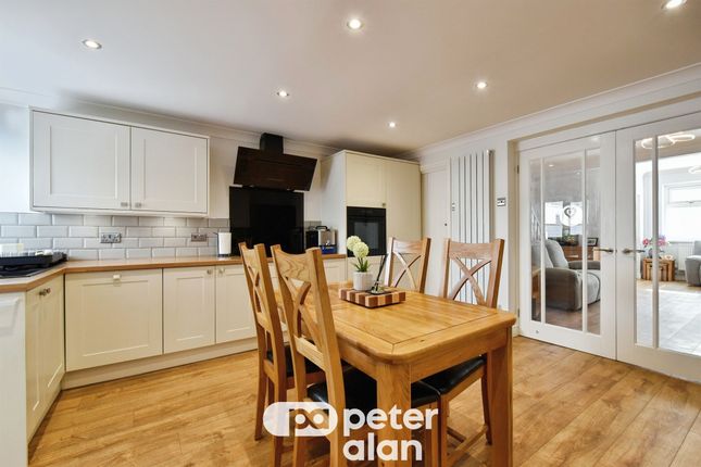 8, South View, Merthyr Tydfil photo 3