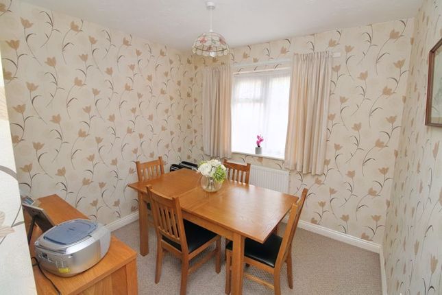 Semi-detached bungalow for sale in Holmer Place, Holmer Green, High Wycombe
