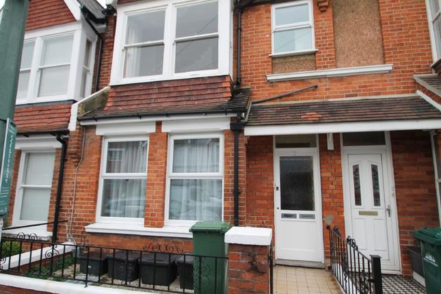 Thumbnail Flat to rent in Shelley Road, Hove