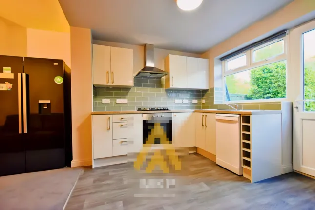 144, Lodgehill Road, Birmingham photo 2