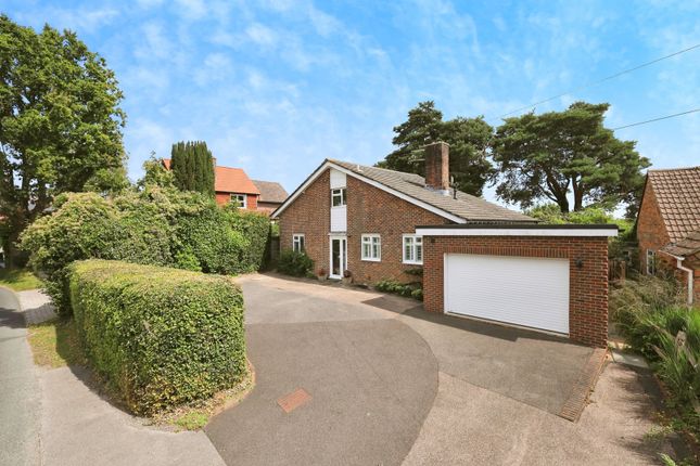 3-bed bungalow on Sapperton End,, Maynards Green, East Sussex, £750,000