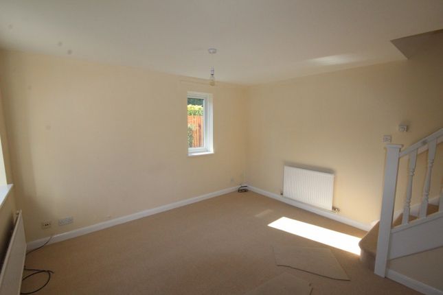 14, Twyford Close, Northampton photo 2