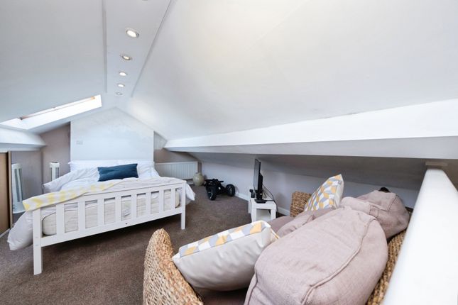 19, Barnstone Street, South Yorkshire photo 4