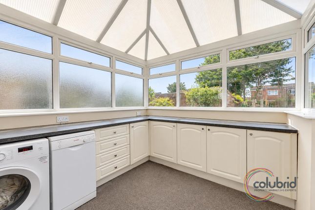 8, Capel Close, Stanford-le-Hope photo 4