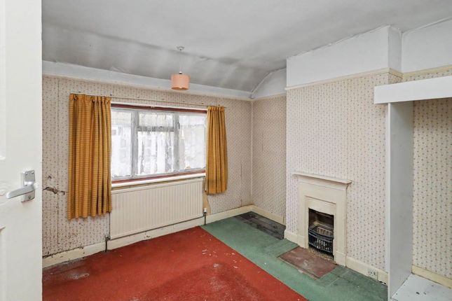 46, Adrian Road, Abbots Langley photo 4