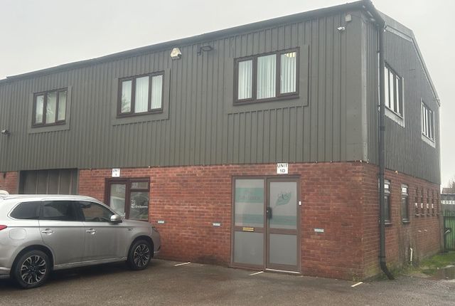 Office to let in Cricketts Lane, Chippenham
