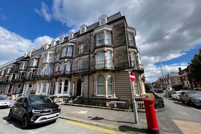 Thumbnail Flat for sale in Esplanade Gardens, Scarborough, North Yorkshire