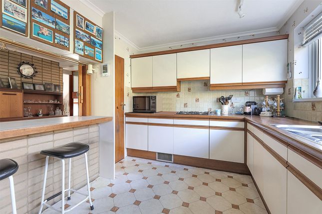 6, Penrith Close, Surrey photo 3