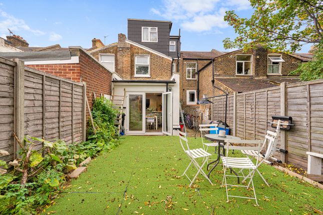 83 West Road, London photo 3
