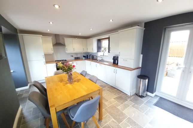 21, Magnolia Walk, Spennymoor photo 3