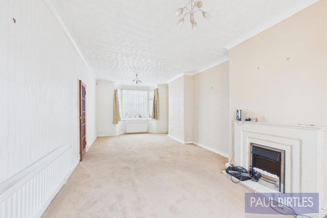 14, Byron Road, Manchester photo 3