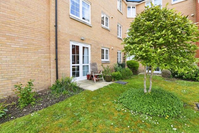 Thumbnail Flat for sale in Cooper Court, Maldon