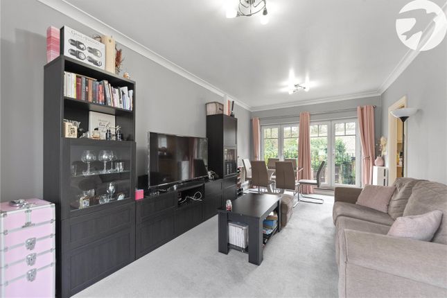 Flat for sale in Eliza Cook Close, Greenhithe, Kent