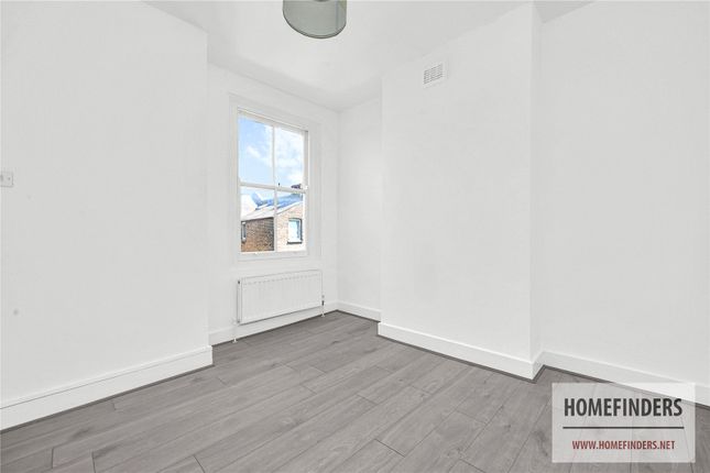 64,, Belgrade Road, London photo 3